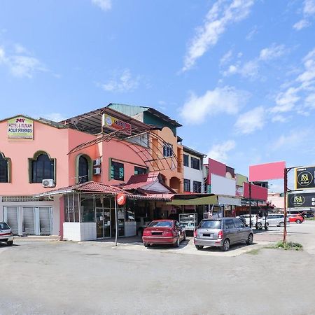 Oyo 90321巴杰特斯里马纳尔酒店 丹那美拉 外观 照片